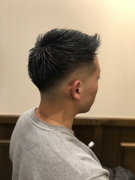 プレミアムバーバー 目黒店(PREMIUM BARBER produce by HIRO GINZA) ジェットモヒカン×スキンフェード