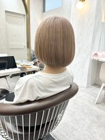 ロンド レア 天神大名店(Lond Le’a)&nbsp;ダブルカラーミルクティーベージュ透明感カラー韓国ボブ