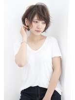 ルー ハナレ(Luu HANARE)&nbsp;パーマで簡単スタイリングショートモカベージュ神戸/東灘/岡本