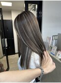 小顔 ネビージュアッシュグレージュハイライトカラー◎