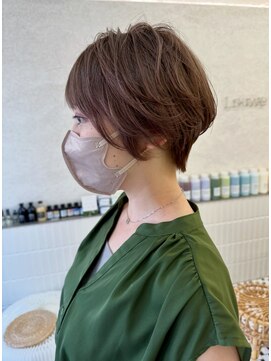 コス(KOS) 【KOS 立川】クリームベージュ×大人ショート