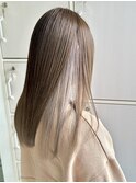 グレージュ×インナーシルバー