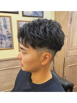 トウキョウバーバーヴァッシュ 北千住店(Tokyo Barber VASH)&nbsp;ツーブロックマッシュ/波巻き/ハイライト/束感[北千住/理容室]