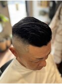 スキンフェードパートスタイル