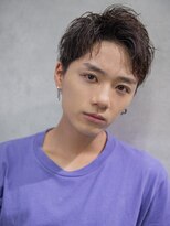 シティ(CITY)&nbsp;小久保styleフェザーパーマフェザーショートグレーエンドカラー