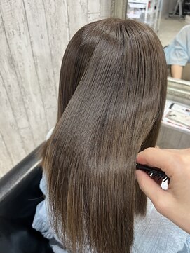 ロア 熊本(LOA) アッシュブラウン　10代20代30代40代