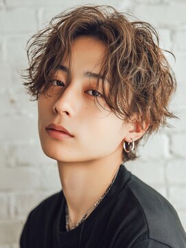 ウキ(uki) メンズ　メンズカット　メンズパーマ