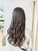 ナチュラル ヘアーデザイニング(Natural hair designing) グレージュ/ロングウェーブ/透明感カラー/艶髪/ニュアンスカラー