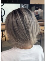 サロウィン 下北沢(SALOWIN)&nbsp;ナチュラルグレージュのシャドールーツ