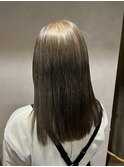 シアーオリーブベージュ