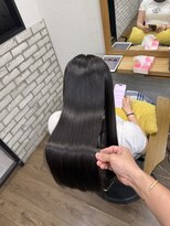 アンフィサンクミル 銀座(AnFye cinq mille) 自然と内にまとまる艶髪ロング♪