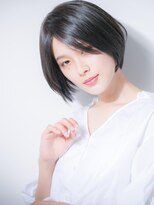 カバーヘア ブリス 大宮西口(COVER HAIR bliss)&nbsp;*bliss大宮*ネイビーカラーでモード＆クール♪前下がり大人ボブs