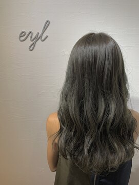 エイル 西梅田(eyl) しっかり透明感×カーキグレージュ☆