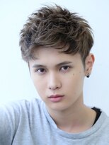 ライラ(Lyla)&nbsp;短髪　アップバングサイドパート束感ショート