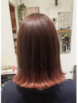 アンリ(anri)&nbsp;毛先ブリーチで可愛く♪