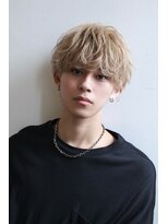 ナチュラルマッシュショートアッシュメンズツーブロックパーマ