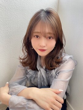 プラチナ(PLATINA) まなstyleレイヤーカットのお色気ヘア 20代30代40代　お顔まわり