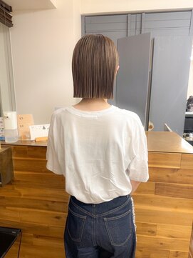 シロ(siro) 切りっぱなしボブ