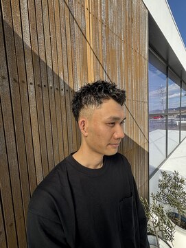 カッツ 東尾道店(CUT S) フェードスパイキーショート