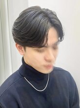ビッケメンズヘア(Vicke Men's hair) フェザーパーマセンターパートダウンパーマニュアンスパーマ韓国