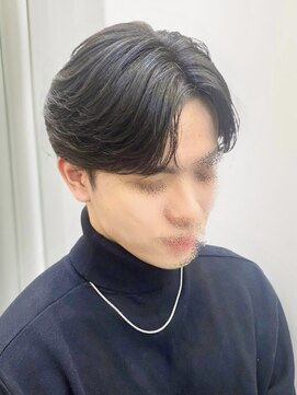 ビッケメンズヘア(Vicke Men's hair) フェザーパーマセンターパートダウンパーマニュアンスパーマ韓国