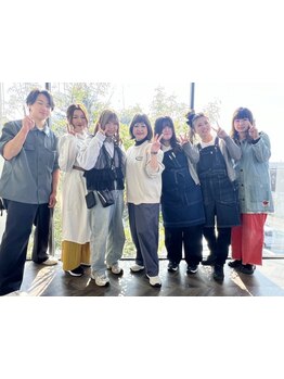 【安城・月曜も火曜も営業】ぱっと見の印象を女性スタイリストの出会いで「なりたい最旬」に変えましょう♪