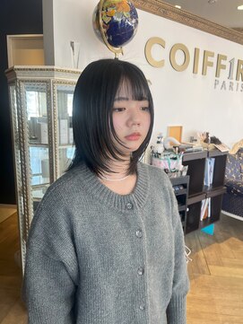 コワファースト 大分(COIFF1RST) 顔周りレイヤースタイル！ミディアムボブ