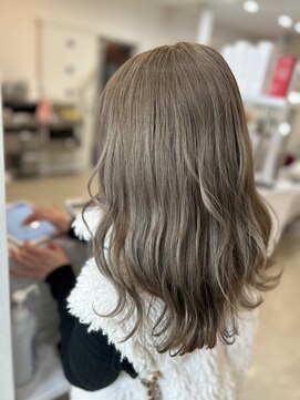 リミックス 田川店(Remix) ブリーチカラー#ベージュ#20代#30代#40代#福岡美容室