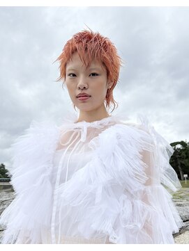 ルク(RUKU) レイヤーカット/ウルフカット/オレンジ