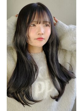 スリー スタンド(THREE STAND) 韓国ヘア/ナチュラルレイヤー/ロングレイヤー/美髪ストレート