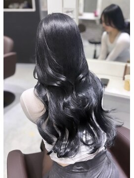 アウラ 近鉄八尾駅前店(Aura) 韓国風ブルーブラック♪