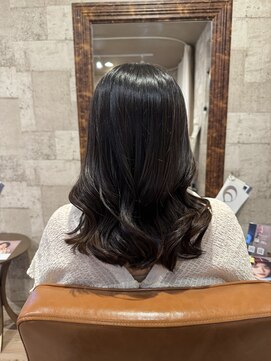 ヘアサロン アプリ(hair salon APPLI) ツヤ感UP！ワンレンロング