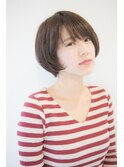 ショートボブ