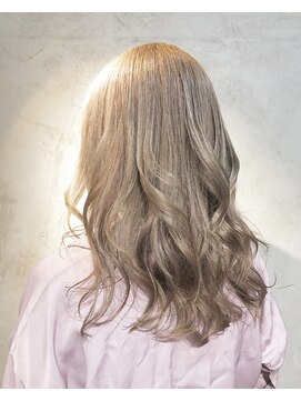 ベイス 池袋(BASE) ◯ハイトーンミルクティーベージュ◯