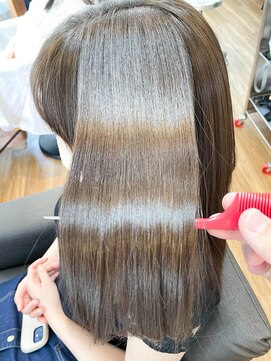 エルサザビューティー 神戸三宮(Elsa the beauty) 髪質改善トリートメント/縮毛矯正/酸性ストレート/レイヤー