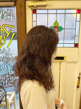 クラク 笹塚店(KURAKU) カーリーパーマ/ロング/20代/30代/40代/50代