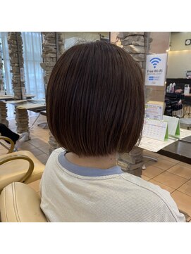 ティエル(Tiele) 顎下ボブ