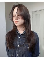 カート バイ デコ(Kurt by DECO)&nbsp;透明感抜群のオリーブグレージュとレイヤーカット