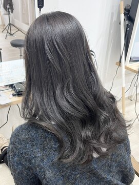 オリーブグレー/艶髪カラー/弘前市