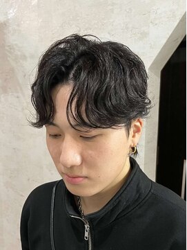 レイ(Lay.) 【スタイリストMyuka】韓国風カルマパーマ