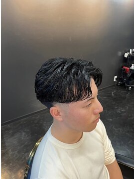 キングスマン トウキョウ(KINGSMAN TOKYO) センターパート