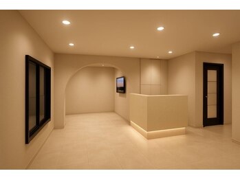 EIKON【アイコン】