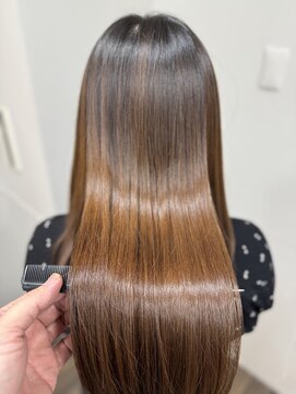 セレスト 福岡天神店(CELESTE) ◎触れずにはいられない、LINKトリートメントの髪質改善