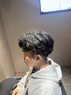 ハイプ 木更津(HYPE) 【ニュアンスパーマ】MEN’S/リバースセンターパート/木更津