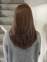 ヨーク(YOKE) レイヤーカットダブルカラーヘーゼルベージュ髪質改善