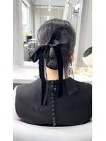 クレア(Crea) タイトシニヨン♪