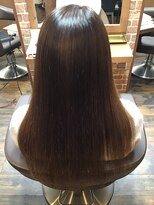 ヘアーサロン光(kou)&nbsp;40代女性。サラサラストレートヘア