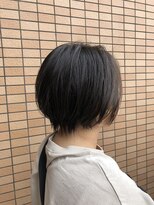 アドール オブ ヘアー ADORE OF HAIR&nbsp;丸みハンサムショート
