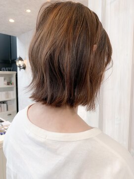 キャアリー(Caary) 福山市イルミナカラー人気caaryブリーチなしハニーベージュ