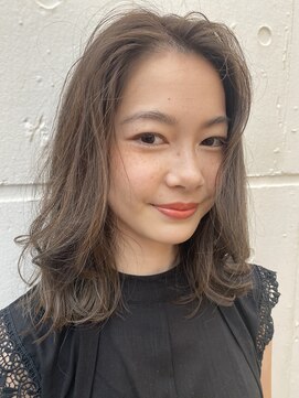 ビュートリアム 七里ヶ浜(BEAUTRIUM) くびれミディアムスタイル